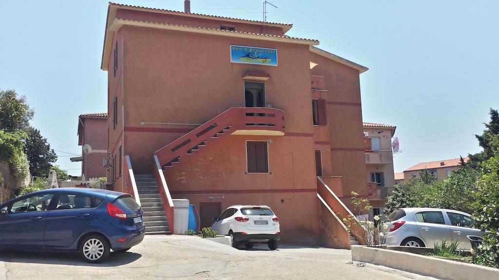 Guest House Tra Rocce E Mare La Maddalena  Ngoại thất bức ảnh