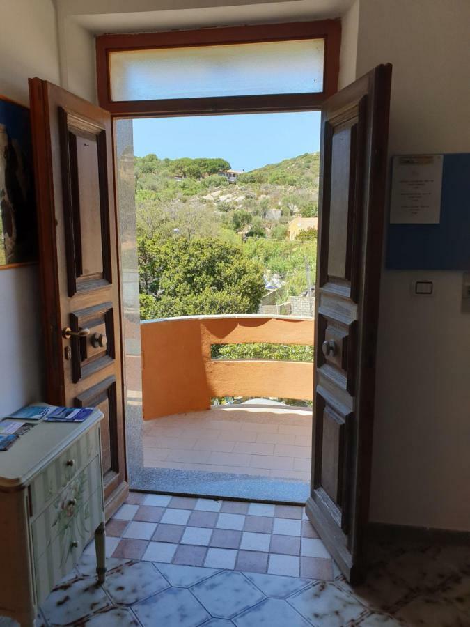 Guest House Tra Rocce E Mare La Maddalena  Ngoại thất bức ảnh